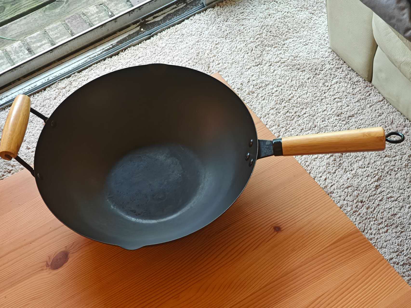 炒菜大铁锅